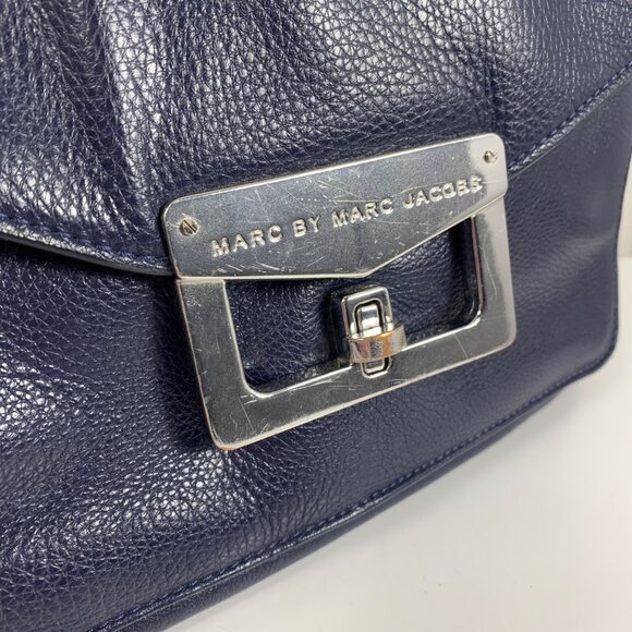 Bolsa Marc By Marc Jacobs Navy Leather Hobo Bag Front Pocket Silver Hardware - Picture 2 of 14